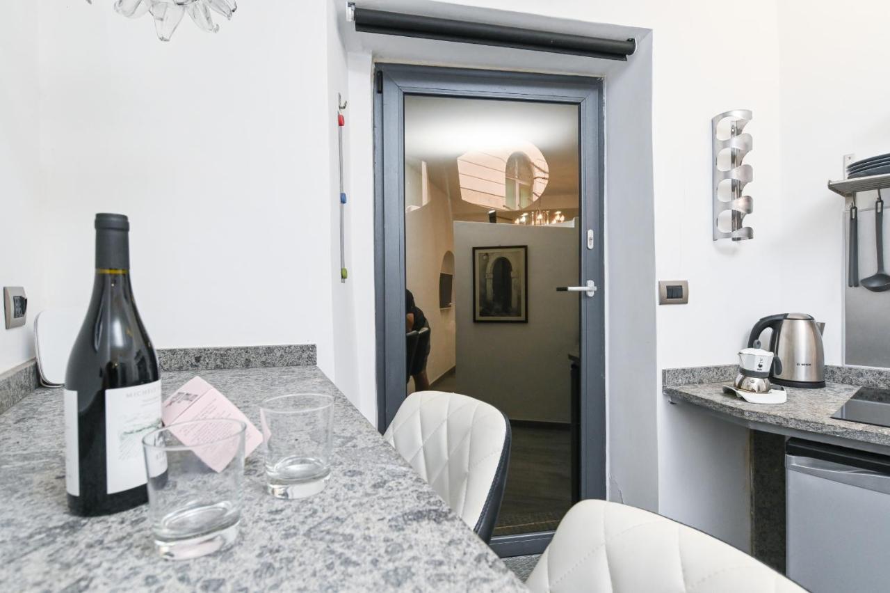The Essential Trastevere Design Studio Ρώμη Εξωτερικό φωτογραφία