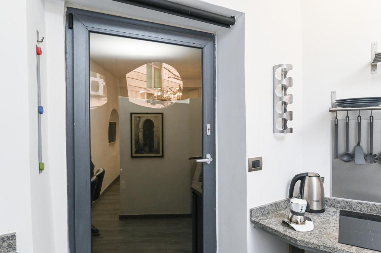 The Essential Trastevere Design Studio Ρώμη Εξωτερικό φωτογραφία